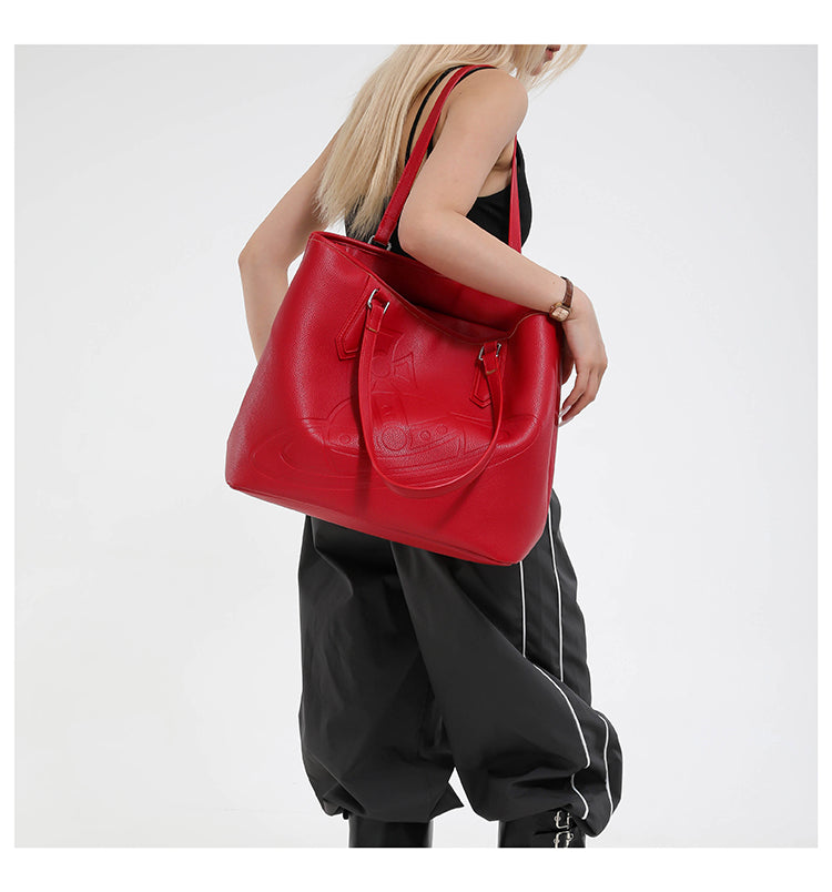 Bolso de hombro con logo estampado