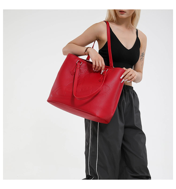 Bolso de hombro con logo estampado