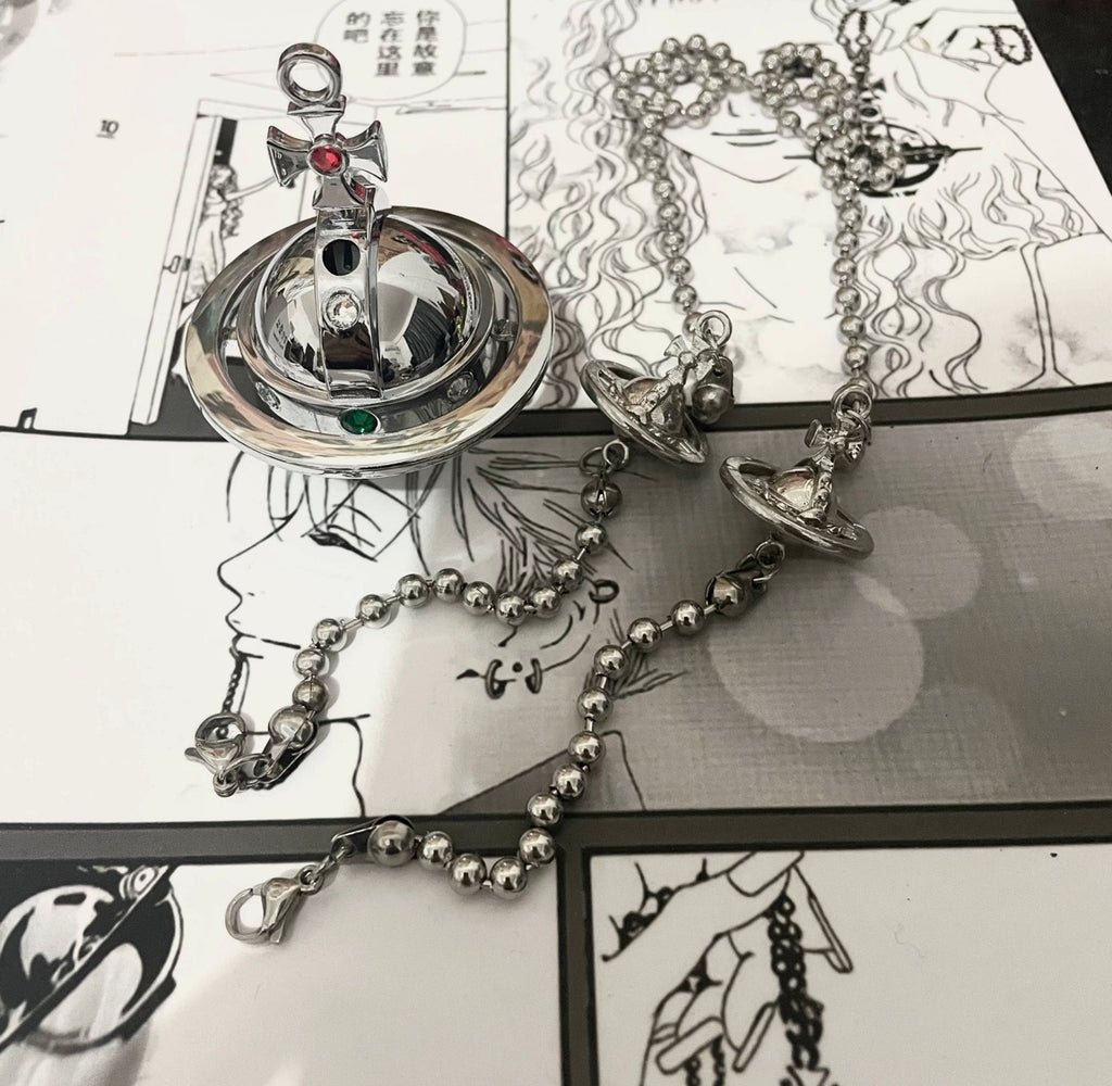 Collar con mechero Orb de Shin